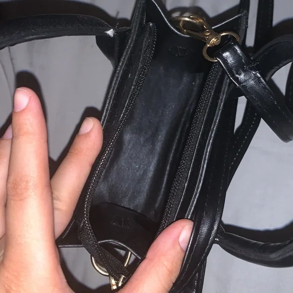 Black crossbody mini purse - Picture 5 of 5